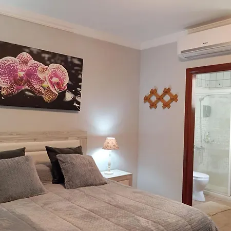아파트 Playa De Mogn Alysio 8 *